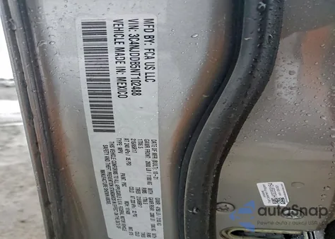 2022 Jeep Compass Trailhawk z USA, uszkodzony, nr VIN 3C4NJDDB5NT102488